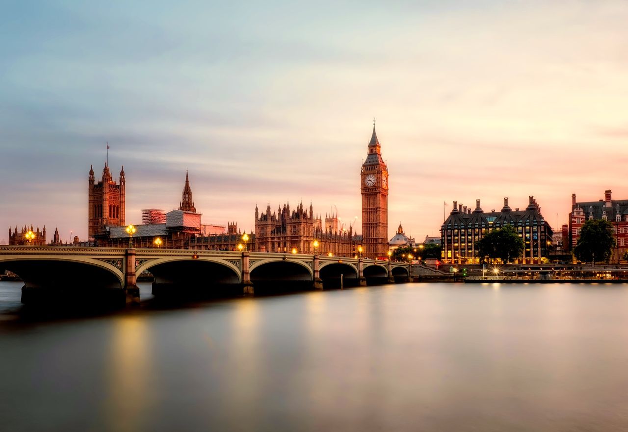 英国留学中介选择指南配图